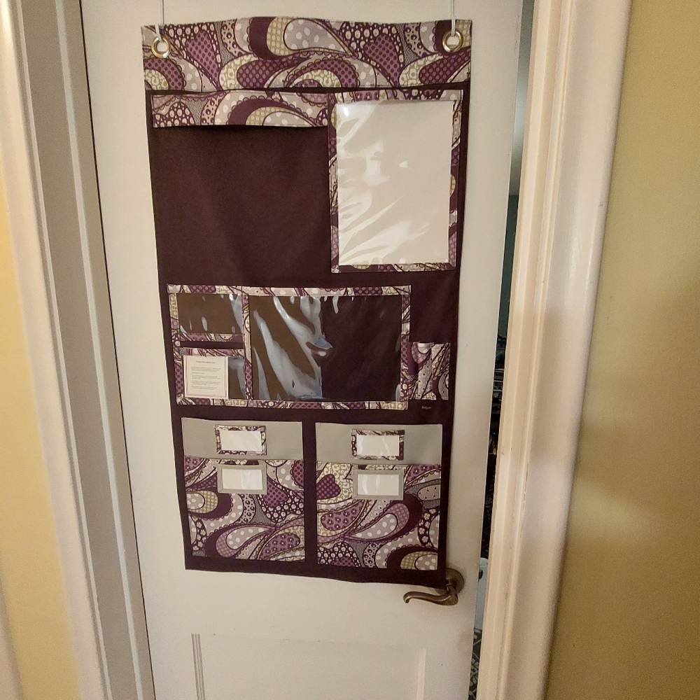 Thirty One 31 Hang Up Home Organizer Purple Paisley